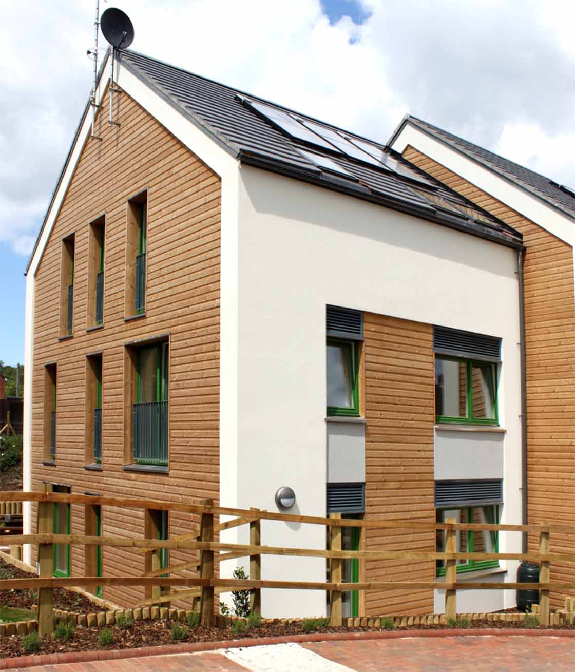 Warm and healthy Devon flats that need no heating 01