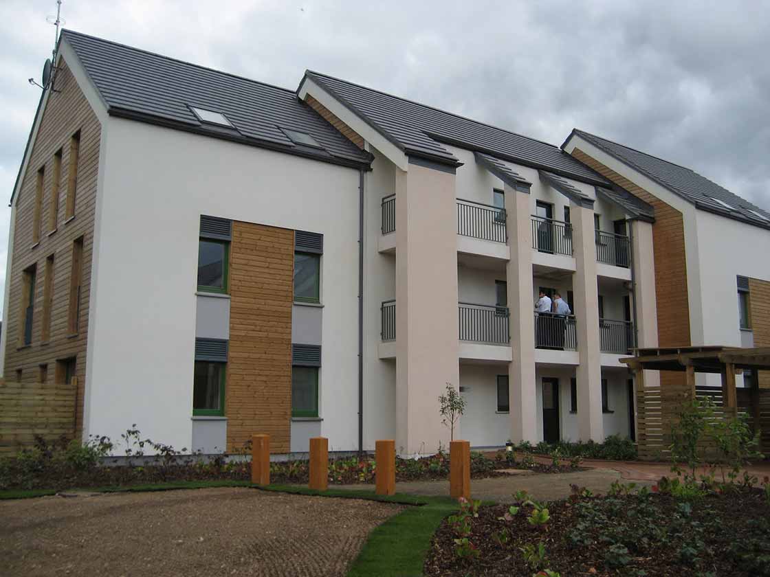 Warm and healthy Devon flats that need no heating 05