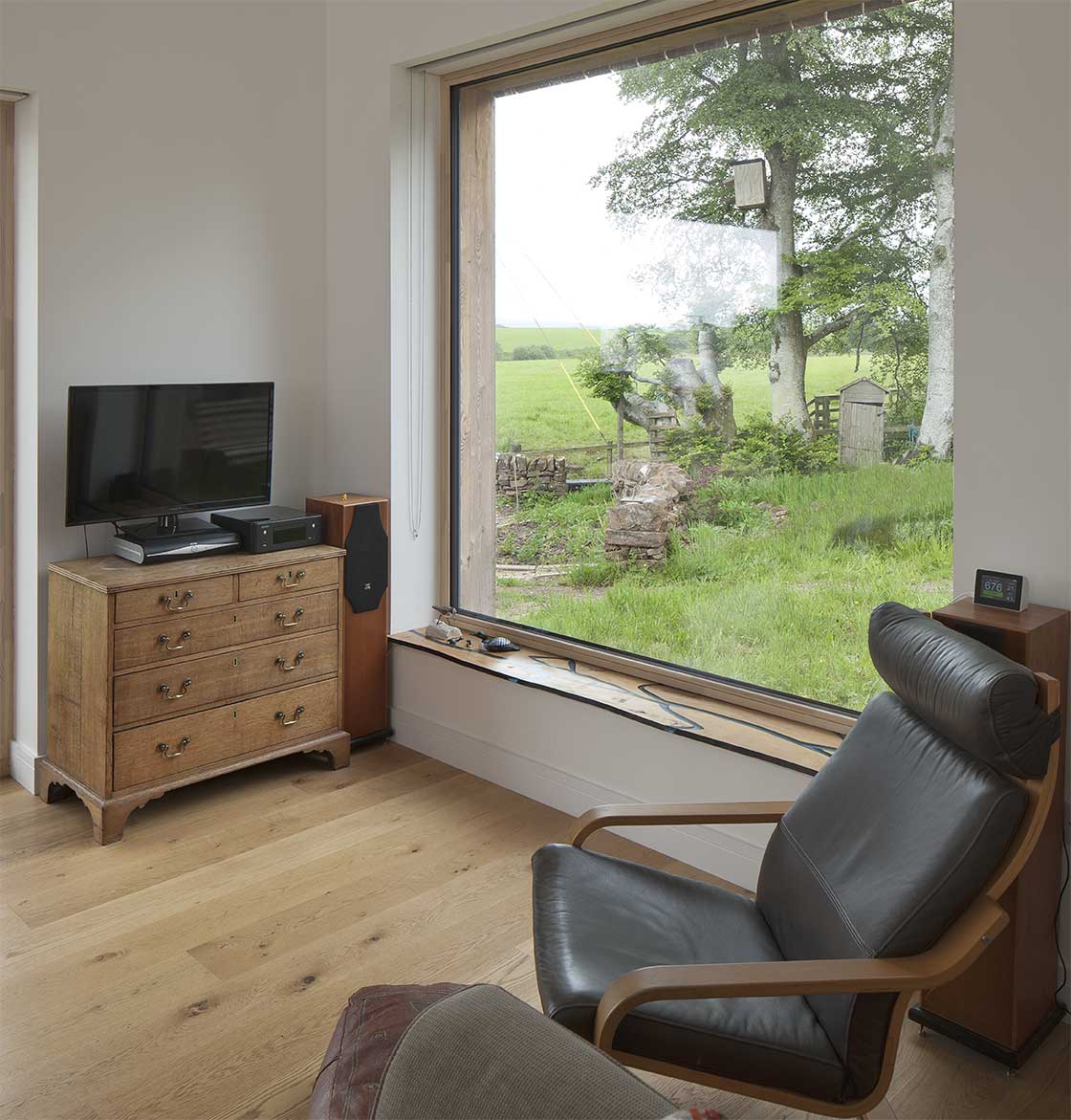 Visionary vernacular 02