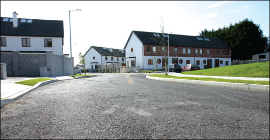 Ronan Meeley’s Oak Hill housing estate in Moate, County West Meath, where homeowners are sold fixed price heat through an ESCo Ronan Meeley’s Oak Hill housing estate in Moate, County West Meath, where homeowners are sold fixed price heat through an ESCo